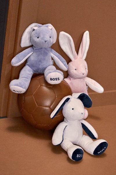 Boss rabbit comforters in blue, pink and white to offer for baby. Baby gift ideas, birth on Kids around